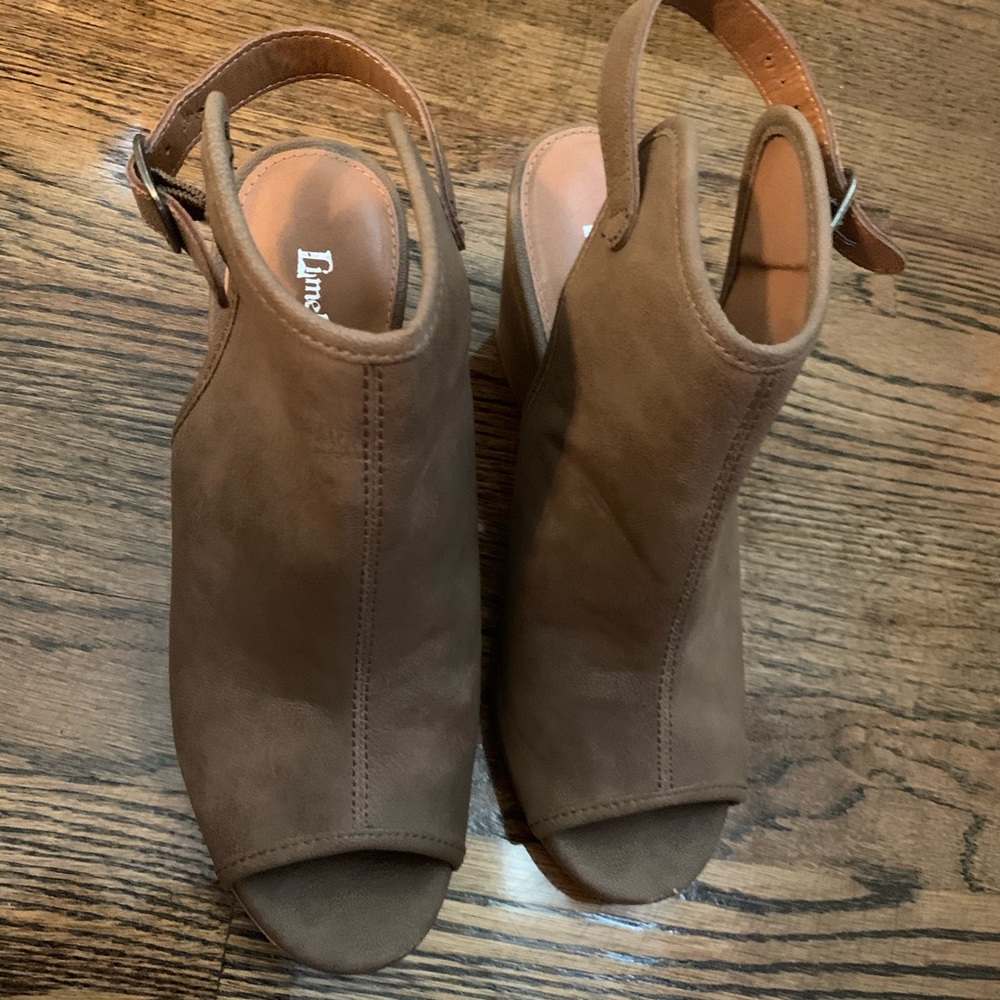 Wedges - Picture 2 of 6